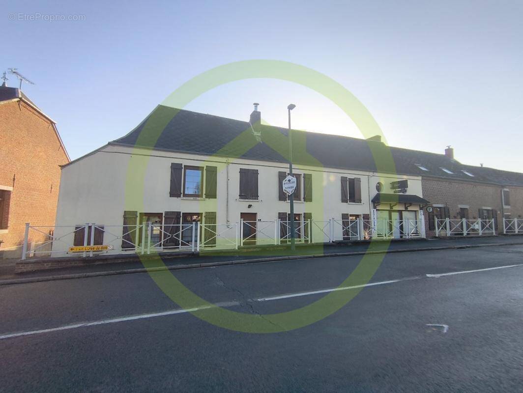 Maison à EPPE-SAUVAGE