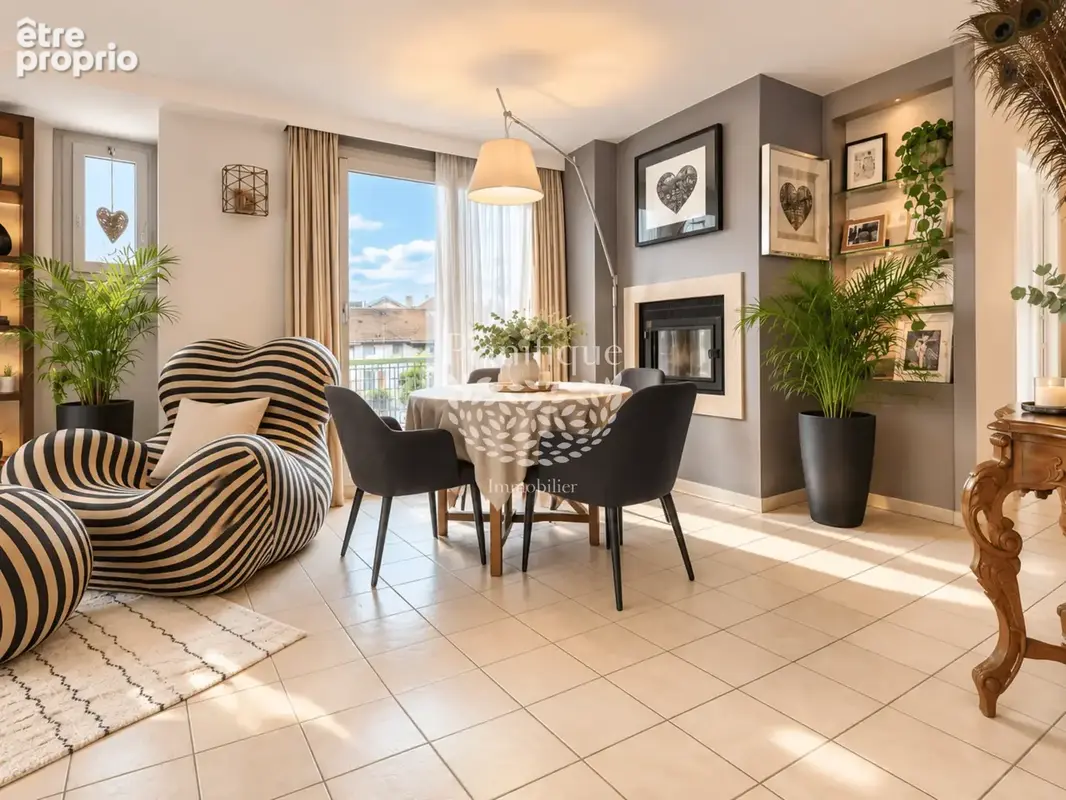Ferney-Voltaire, un duplex aux volumes singuliers aux portes de Genève - photo 2
