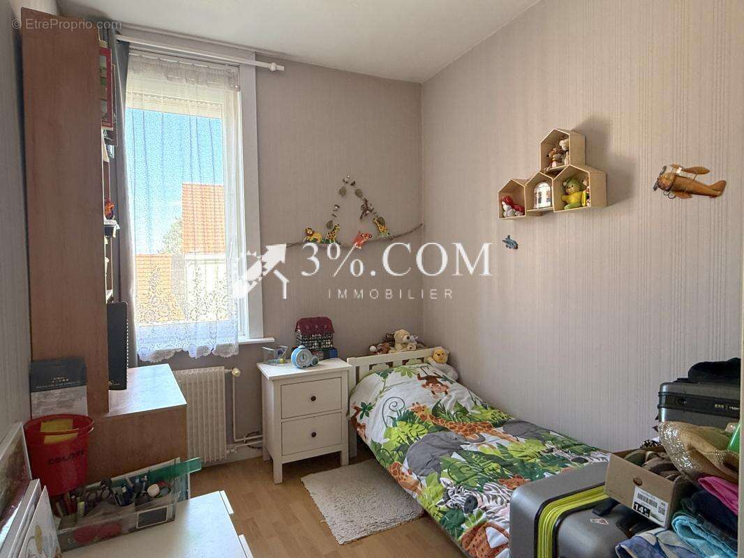 Maison de 117 m2 avec 3 ch + garage + jardin - photo 9