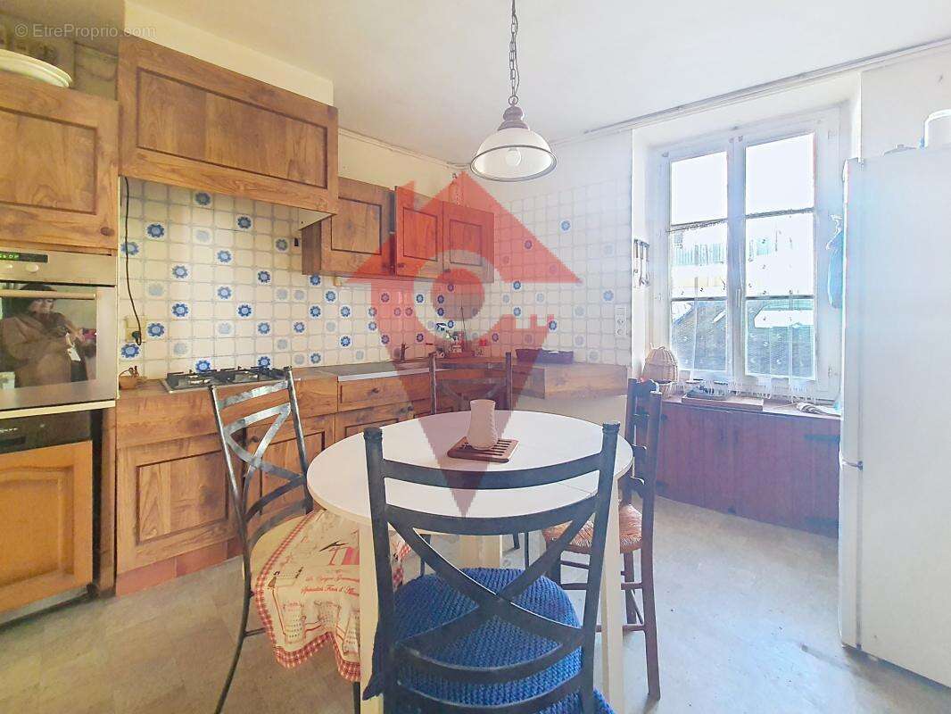 Maison à acheter pour grande famille à Leuville-Sur-Orge ave - photo 5