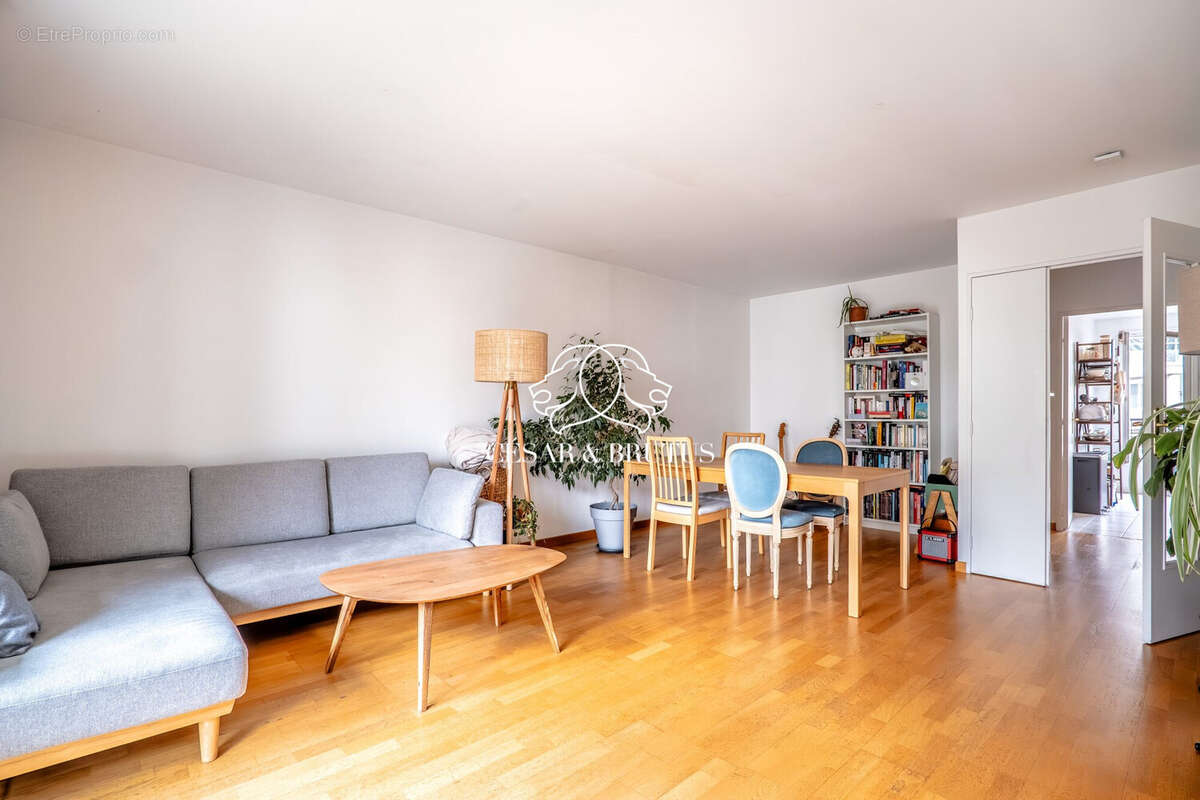 Appartement à ASNIERES-SUR-SEINE