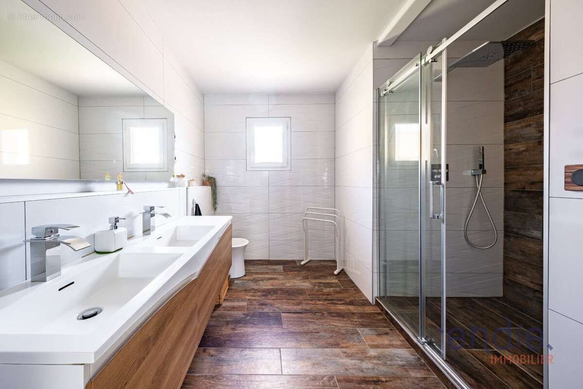 Maison à SENNECEY-LES-DIJON