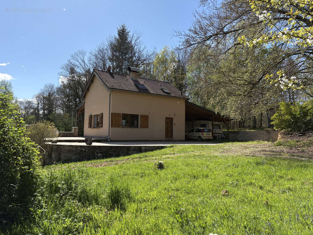 Maison à CHATEAU-CHERVIX