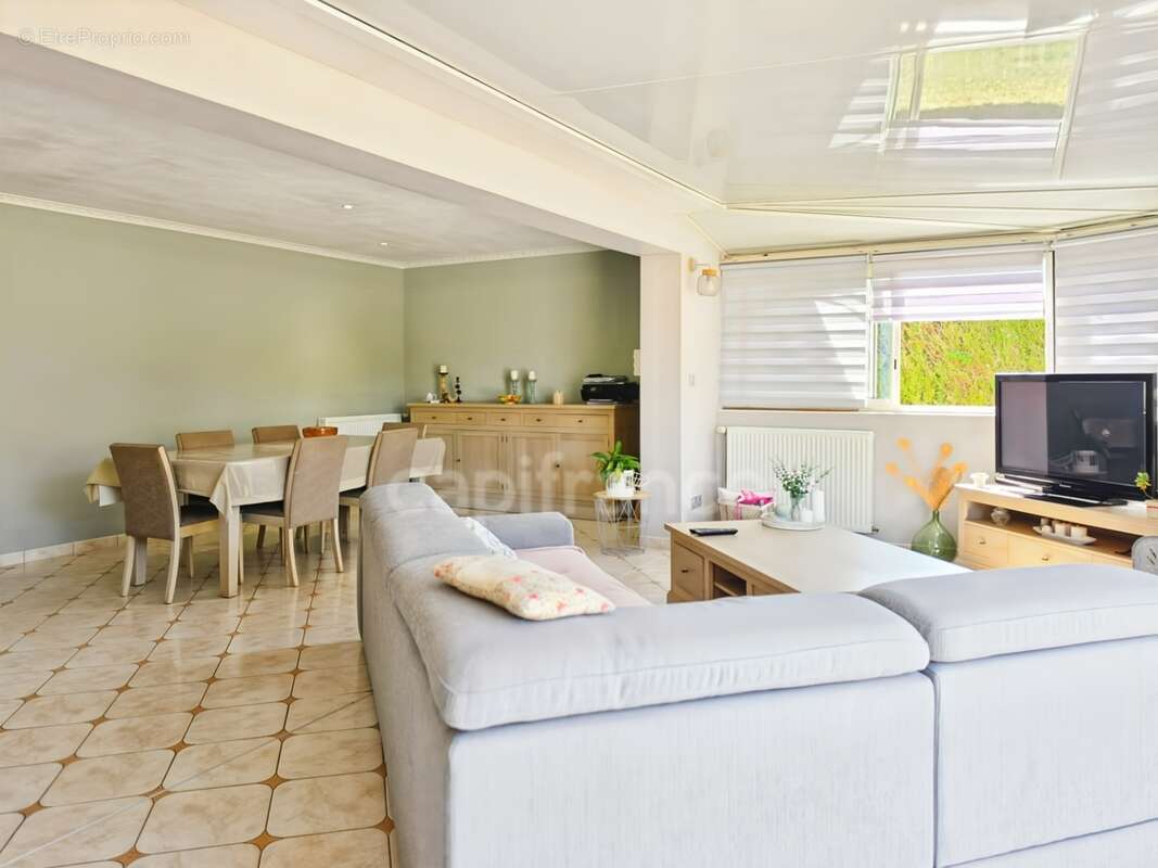 À saint-mars-la-brière, une maison familiale de plain-pied prête à accueillir sa nouvelle famille ! - photo 3