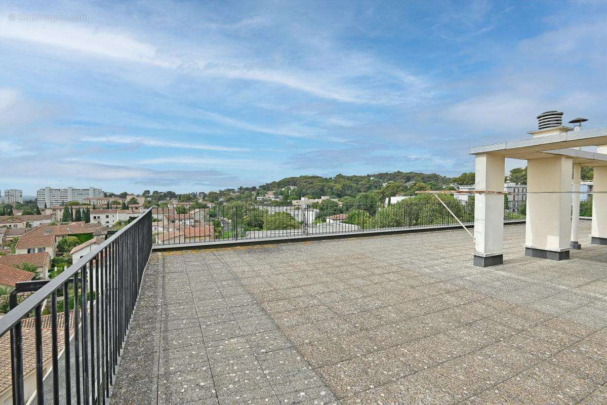Appartement de 4 pièces de 87 m² à Nîmes - photo 11