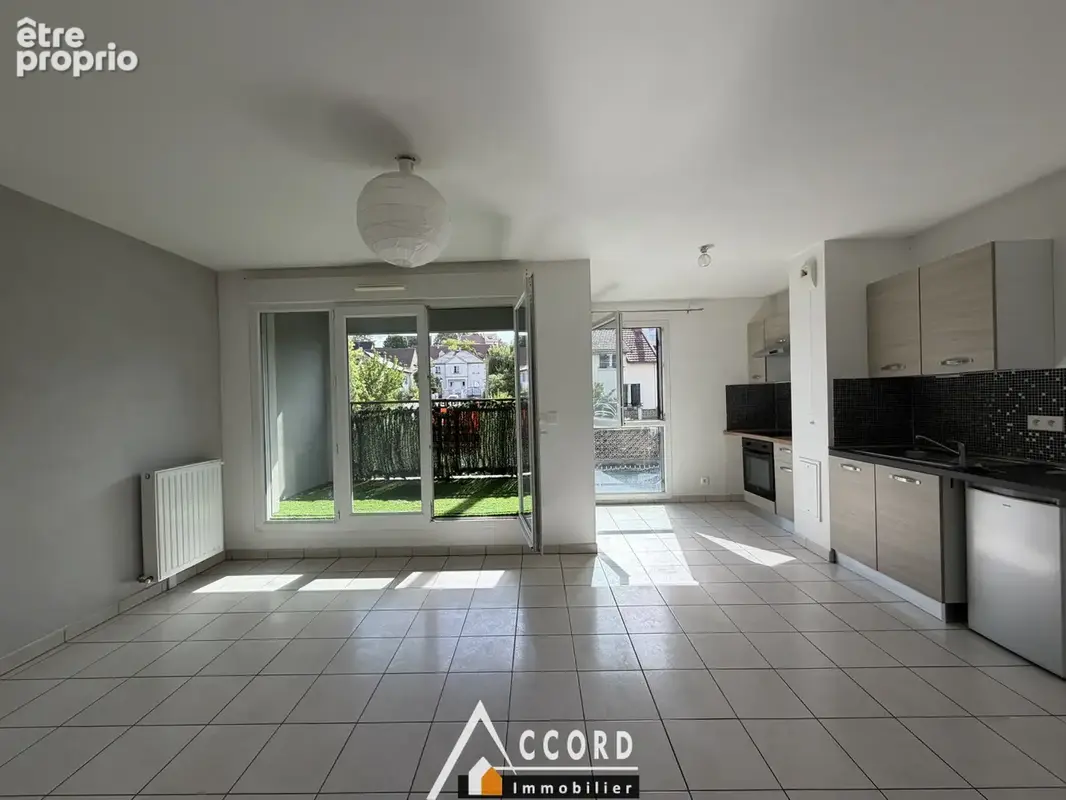 Appartement à SARTROUVILLE
