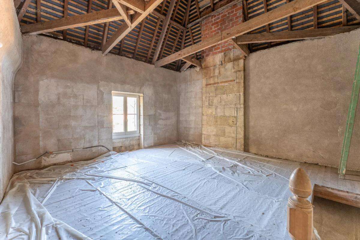 Maison à CASTILLON-LA-BATAILLE