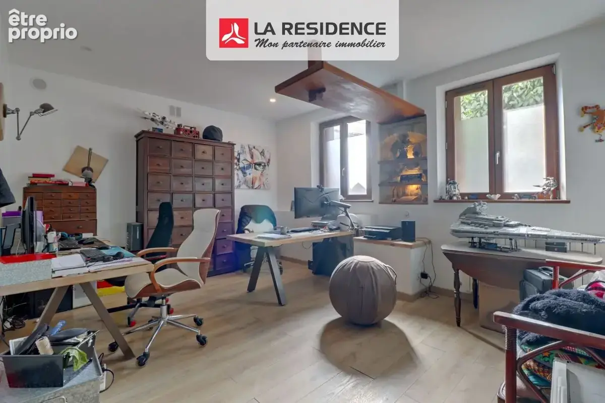 Maison 283 m² à Maurecourt  - photo 5