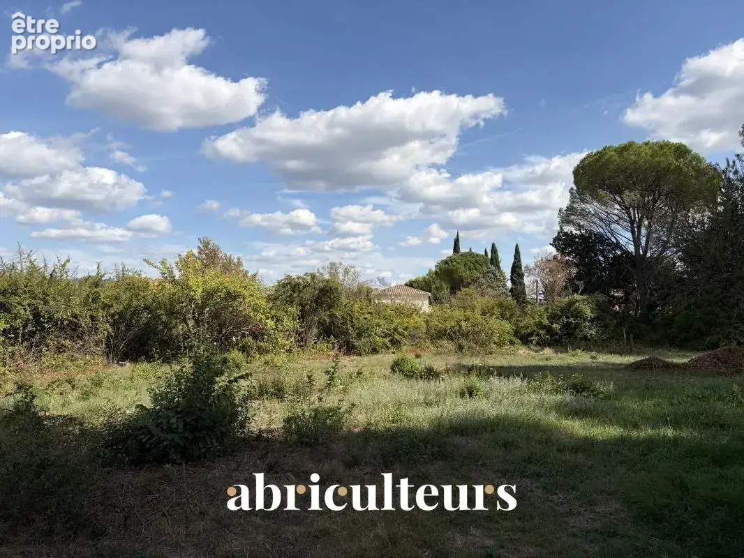 Terrain à bâtir 2 500 m² – Aix-en-Provence (Vue Sainte-Victoire) - photo 2