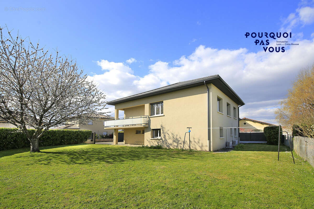 Maison 183 m² à Mionnay  - photo 2