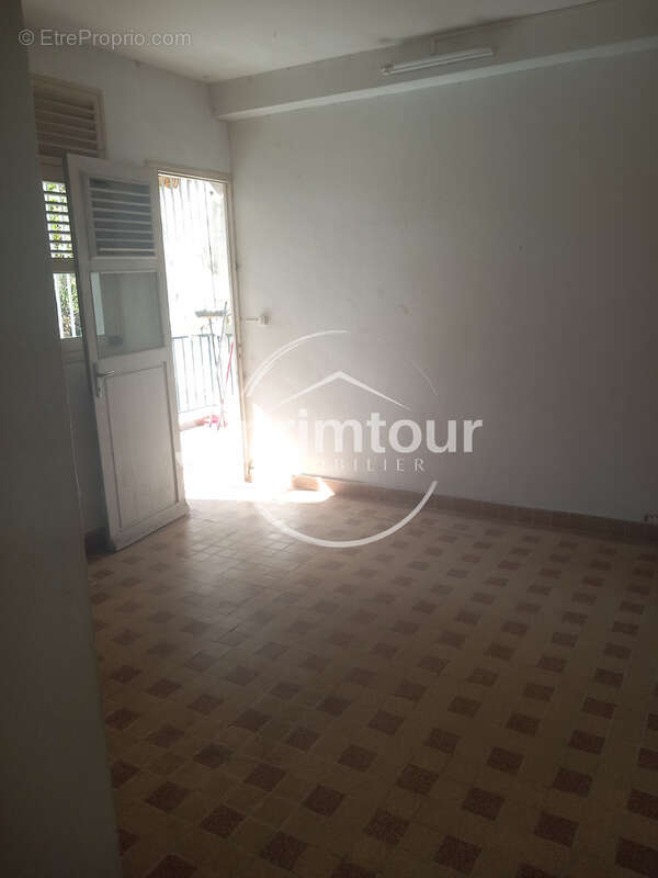Appartement à POINTE-A-PITRE