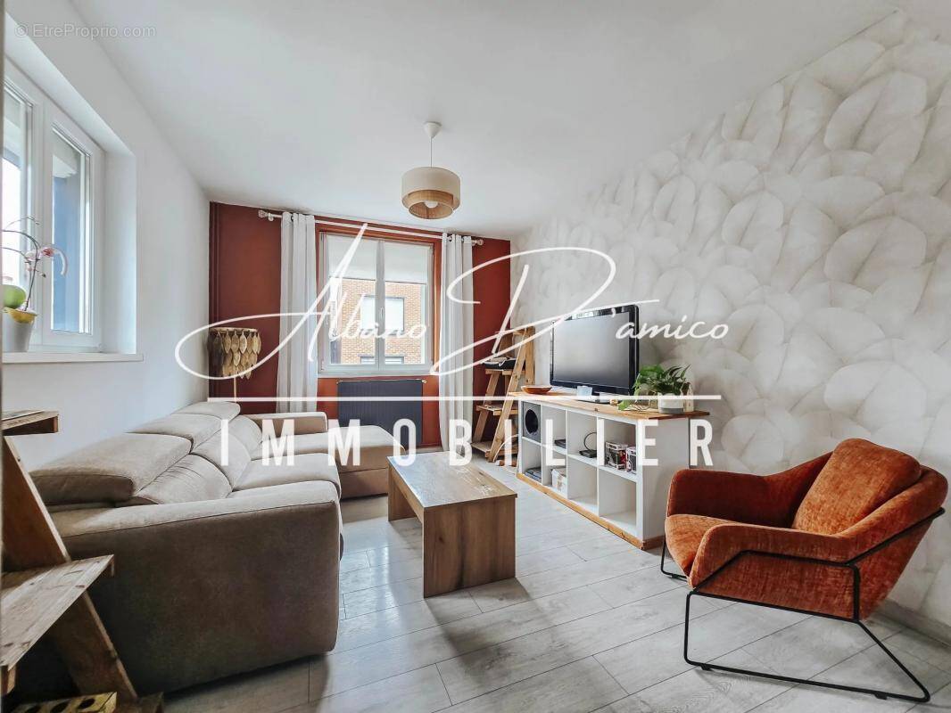 Maison à LIEU-SAINT-AMAND