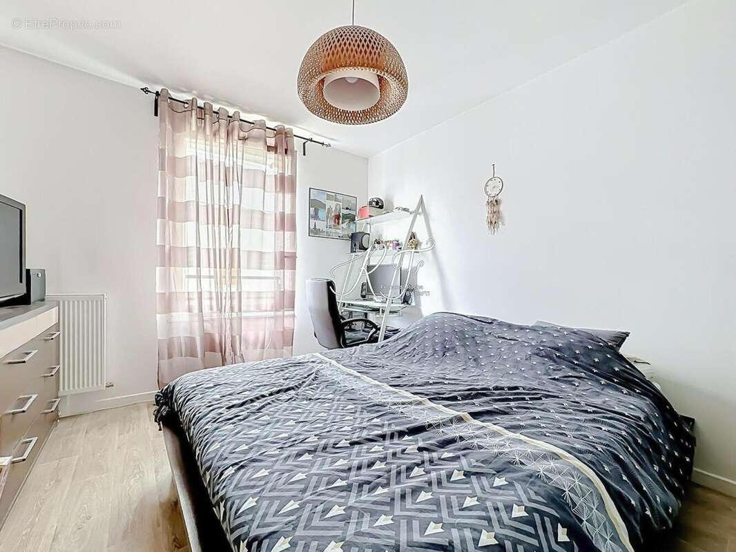 Photo 8 - Appartement à ERAGNY