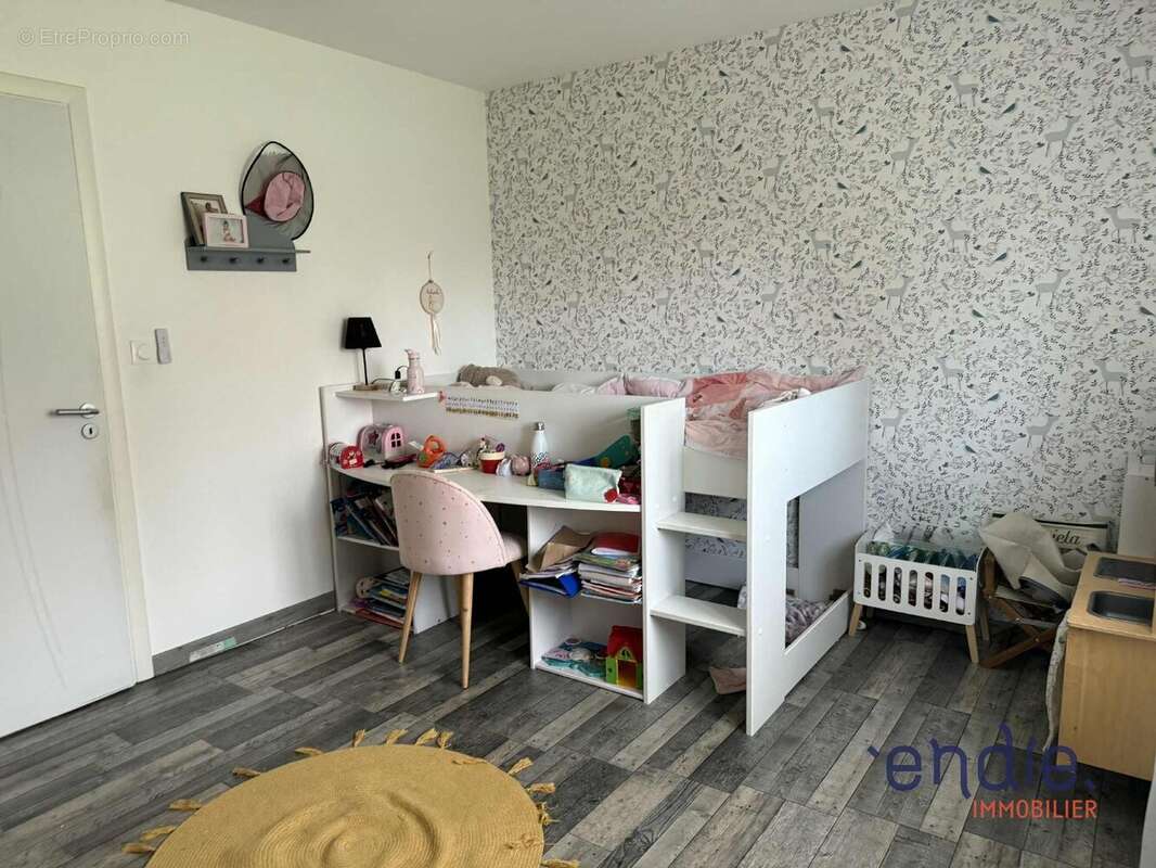 Maison à DOMPIERRE-SUR-BESBRE