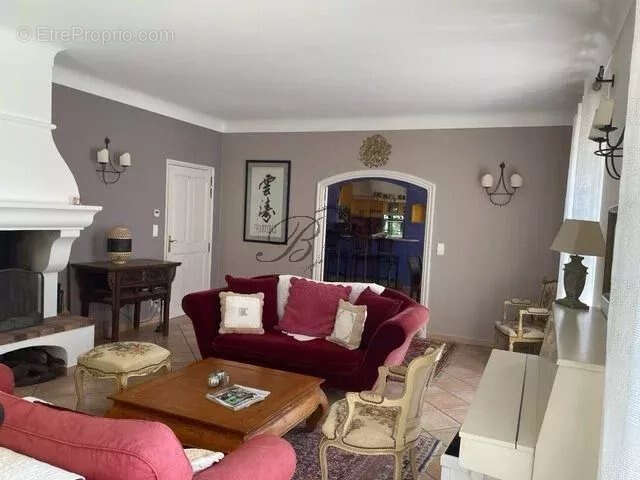 Exclusivité vente Belle bastide provençale à la Bastidonne 84120 - photo 11