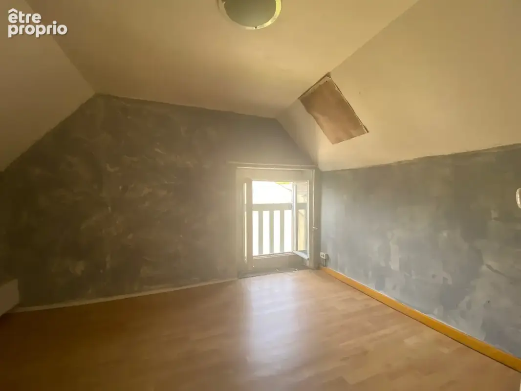 Nouveauté sur MALICORNE, maison 2 chambres à rafraichir - photo 6