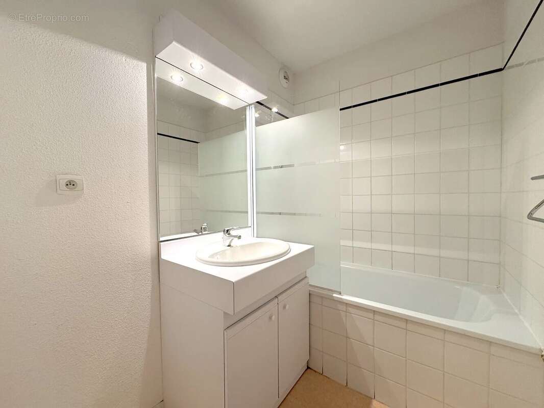 Appartement à ALBIEZ-MONTROND