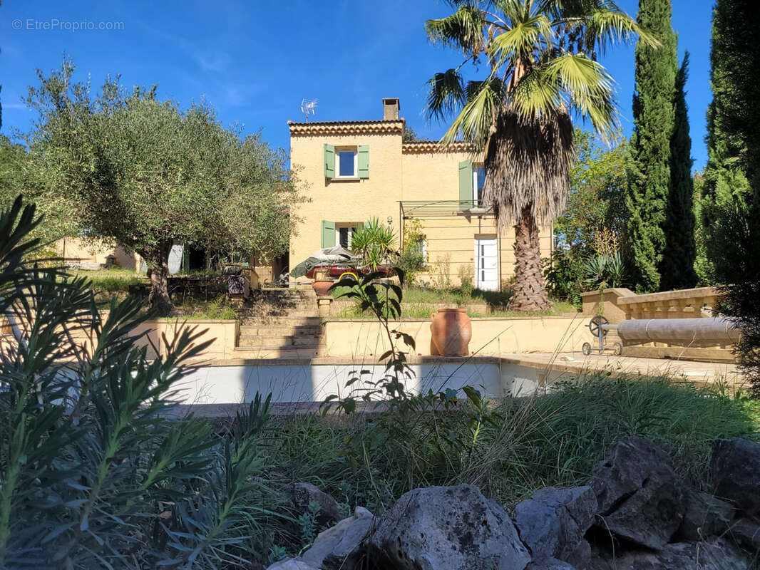 Maison à CASTILLON-DU-GARD