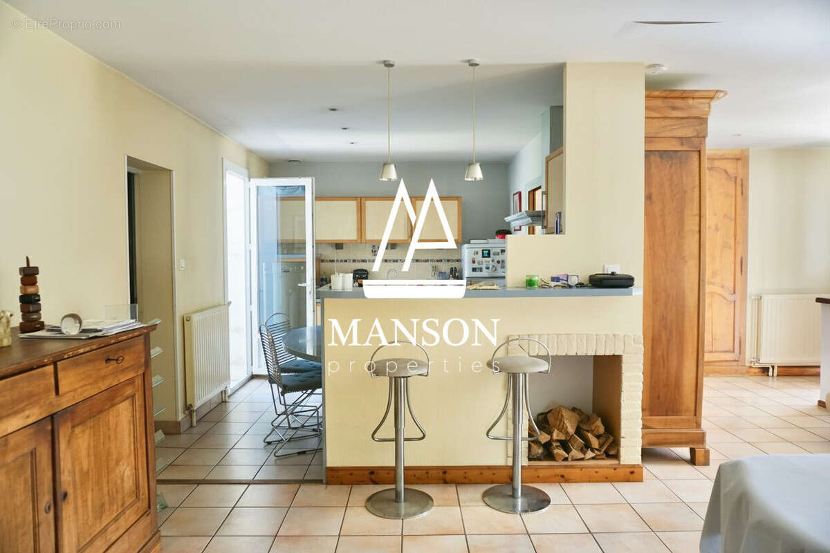 Maison à ARTIGUES-PRES-BORDEAUX