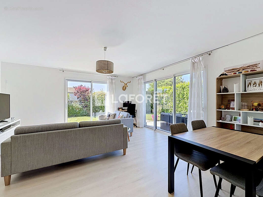 Maison Villemur Sur Tarn 4 pièce(s) 109 m2 - accessible PMR - photo 3