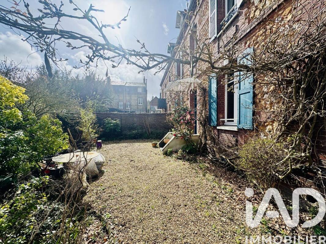 Photo 1 - Maison à MONT-SAINT-AIGNAN