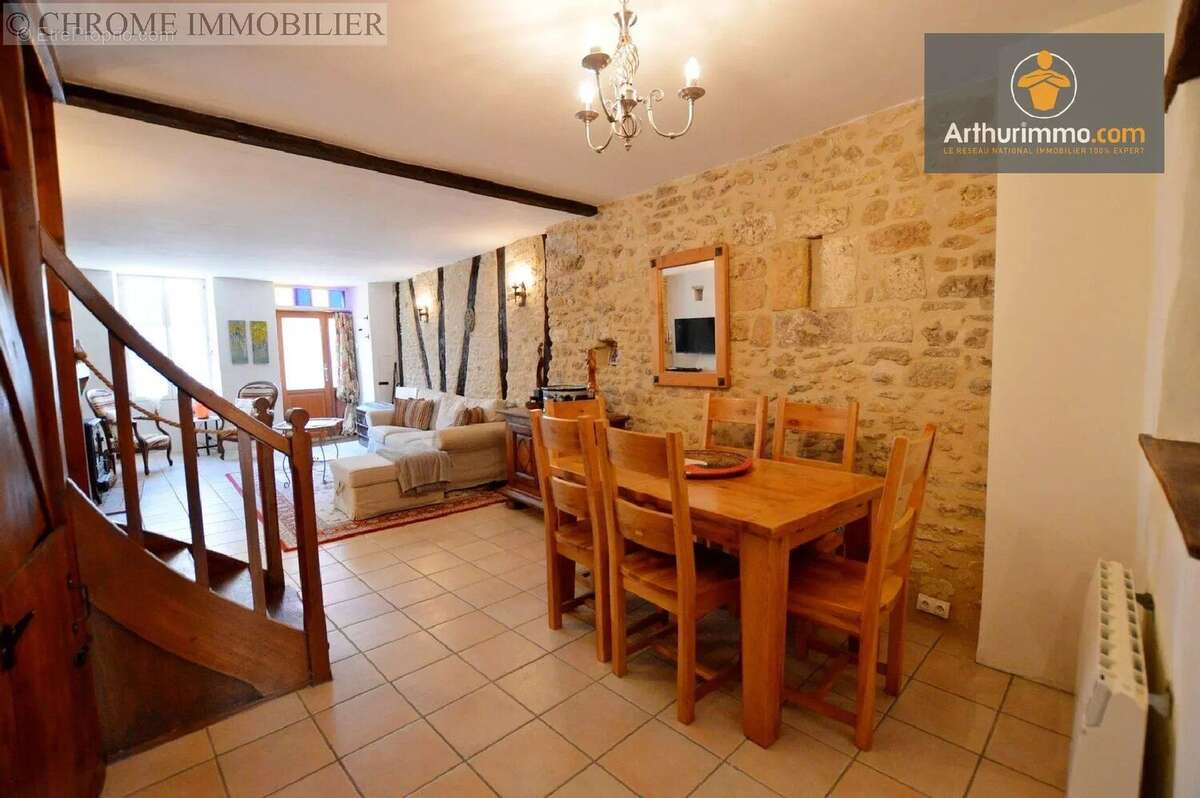 Maison à DURAS