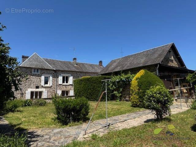 Maison à CHAMBERET