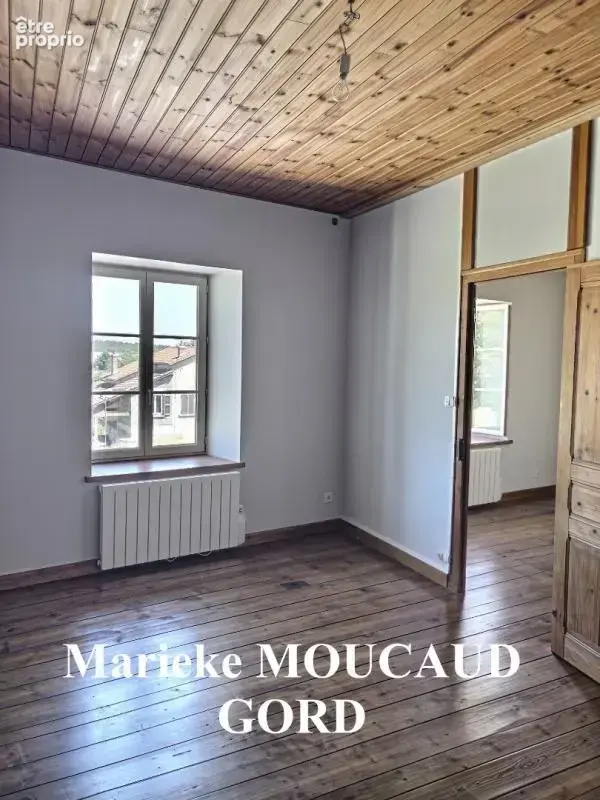 TIRANGES 43530 Belle maison de village 102m² 3 chambres, cour et garage 96 000 - photo 9