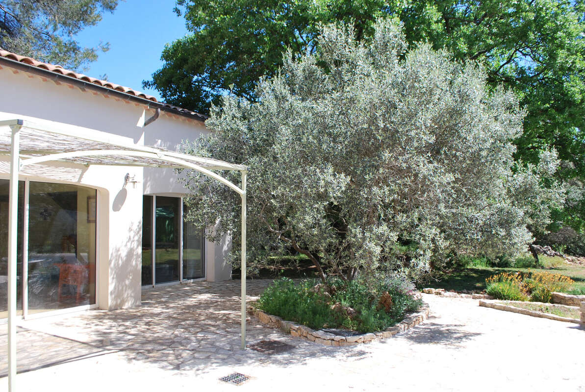 Maison à COTIGNAC