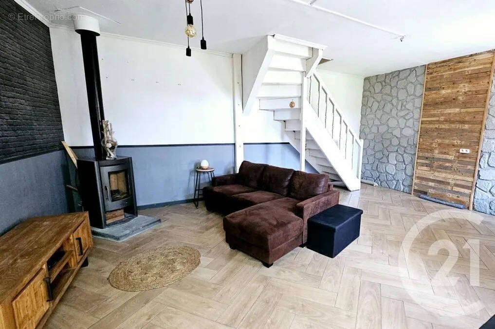 Maison à BRAY-SUR-SOMME