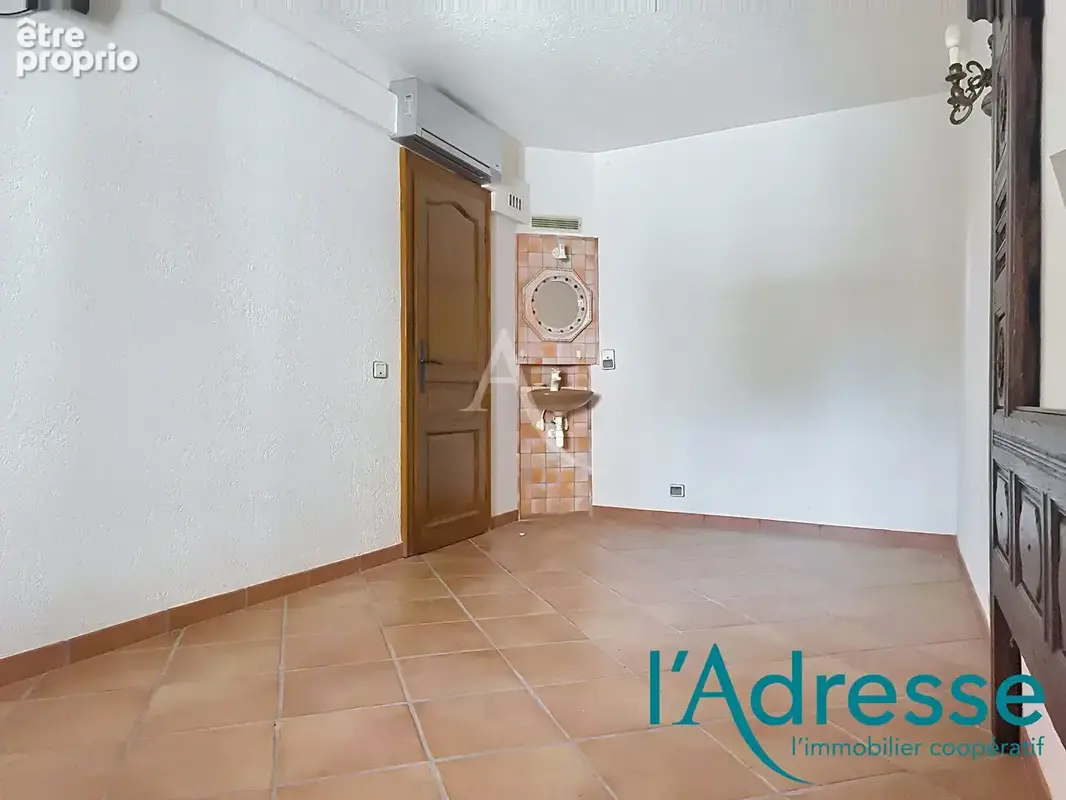 Villa 6/7 pièces avec piscine, magnifique vue mer et iles ! - photo 10