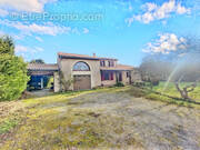 Maison à LAVERNOSE-LACASSE