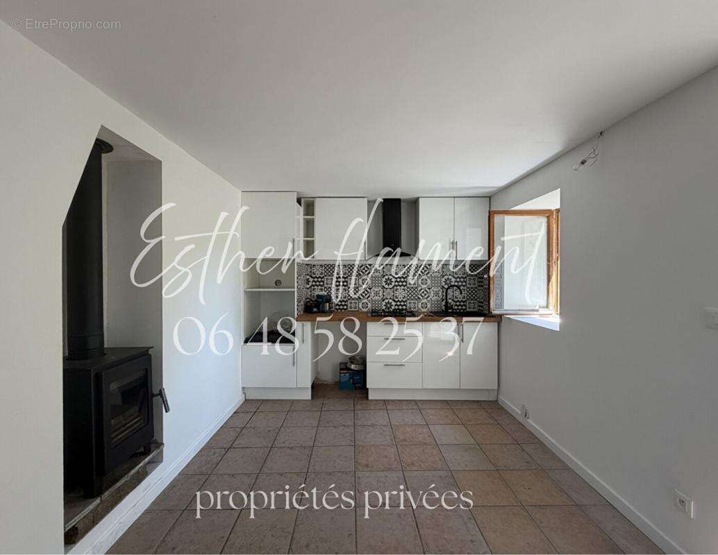 Maison en pierre, 2 habitations avec source et puits sur 2500 m2 proche anduze - photo 12
