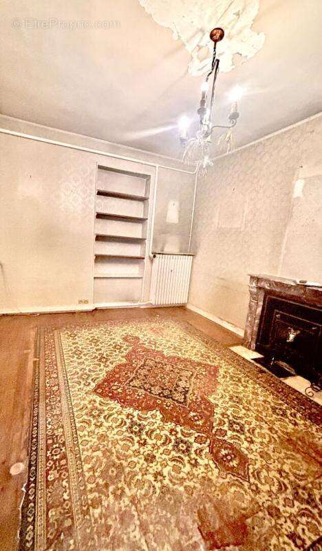 Maison à LA TOUR-DU-PIN