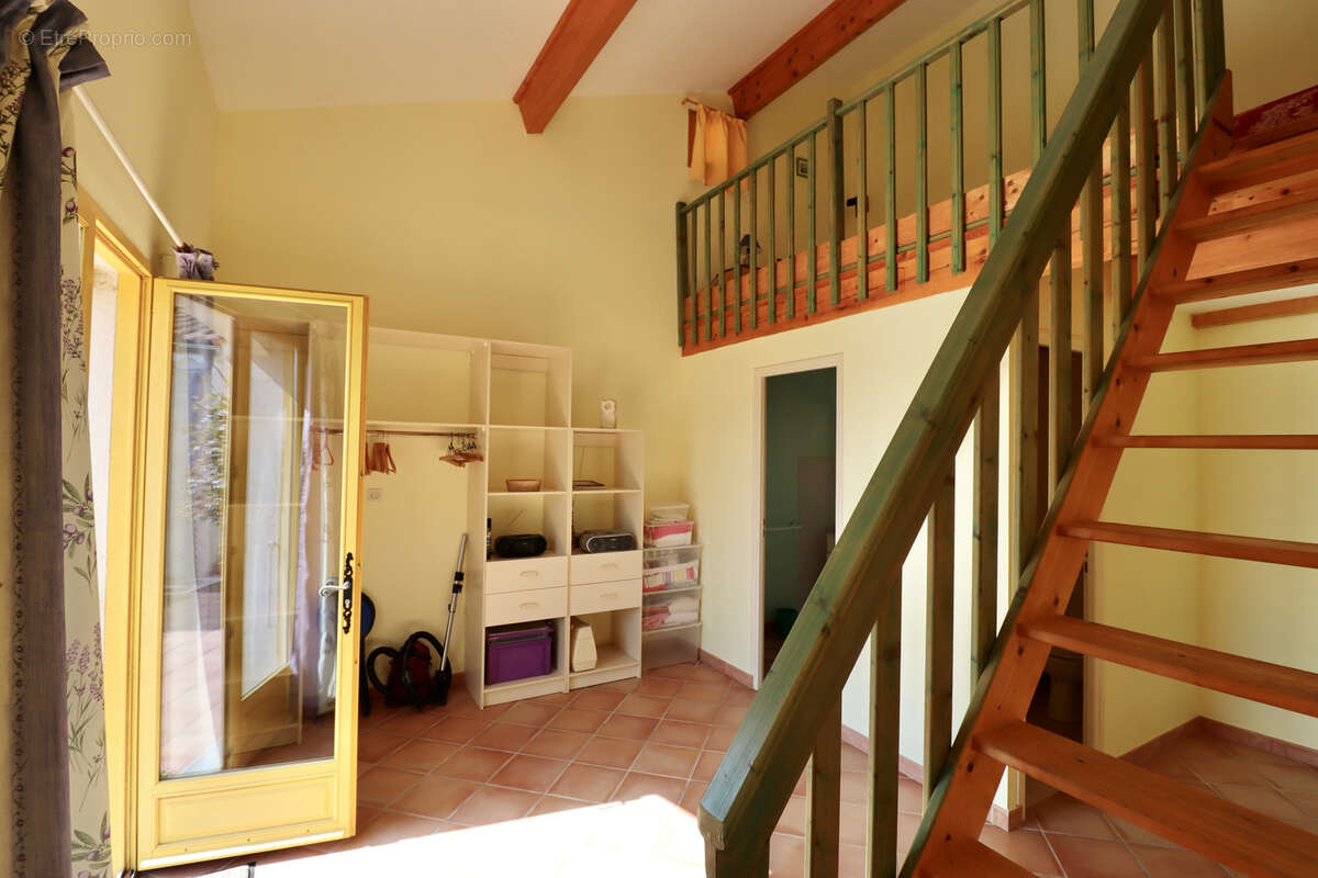 Maison à SAINT-MAURICE-SUR-EYGUES