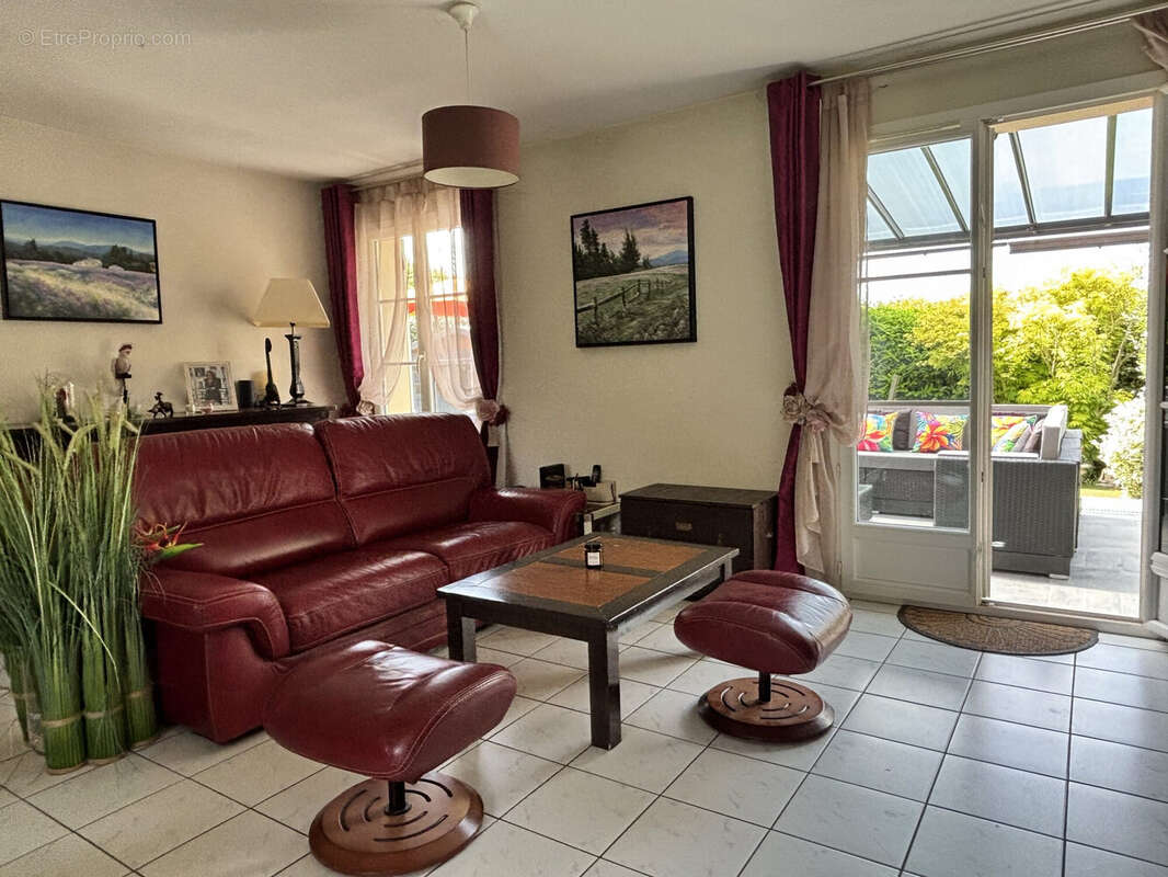 Maison 134 m² à Montagny-En-Vexin  - photo 7