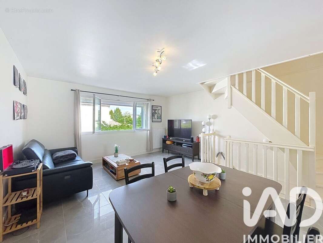 Photo 3 - Maison à CHELLES