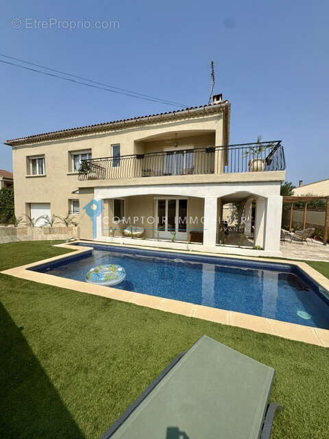 Maison à UCHAUD