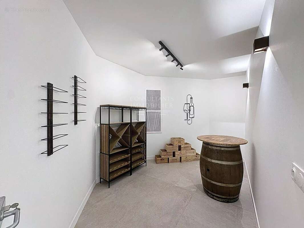 Maison à MANDELIEU-LA-NAPOULE