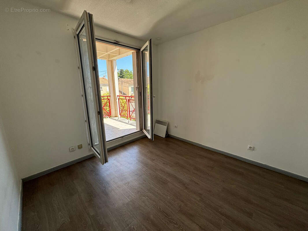 Appartement t3 istres - photo 3