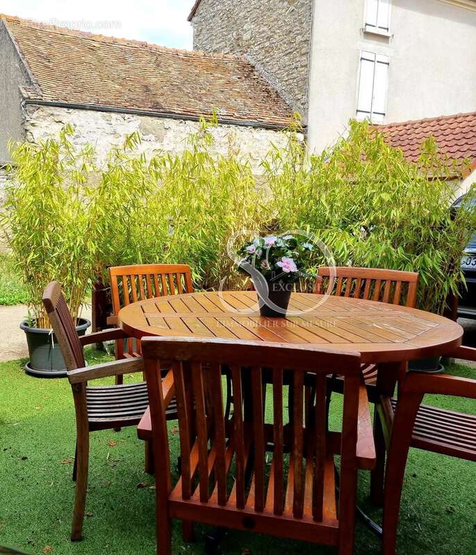Maison à FLINS-SUR-SEINE