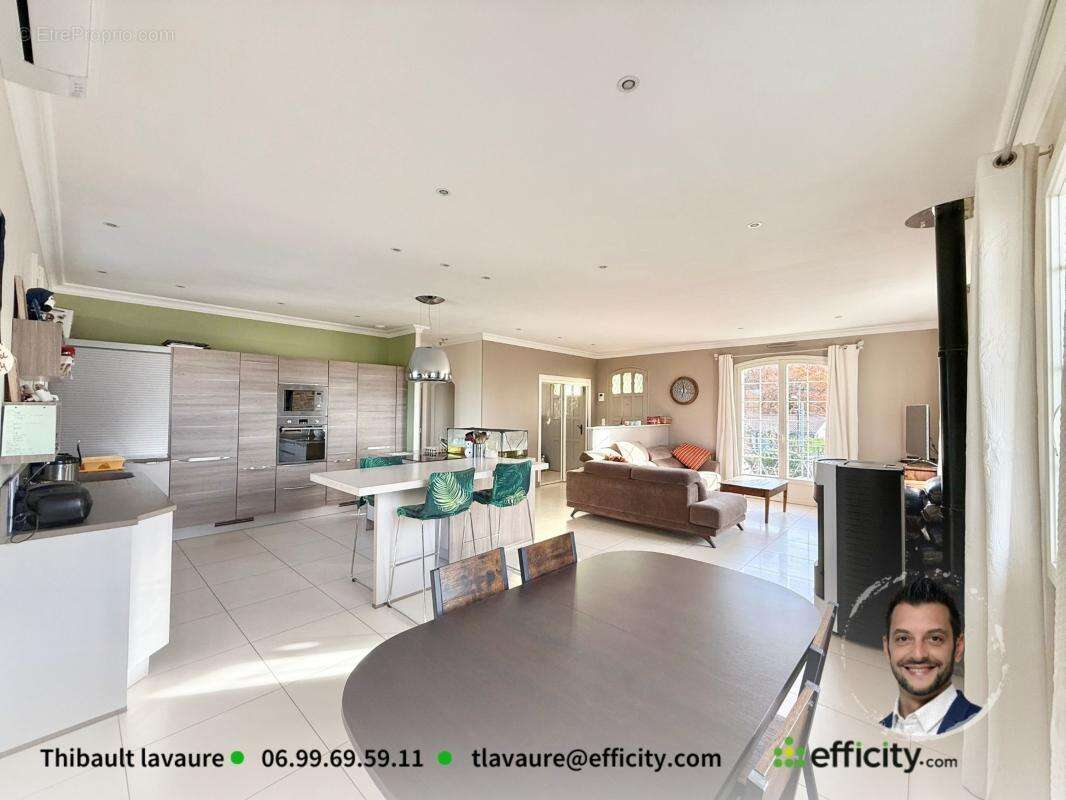 Maison à LA COURONNE