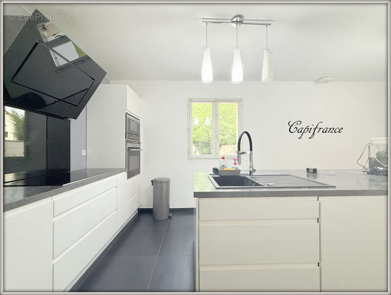 Maison à AULNAY-SOUS-BOIS