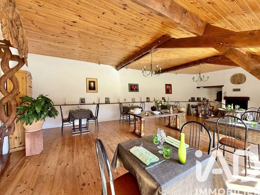 Photo 4 - Maison à LE COLLET-DE-DEZE