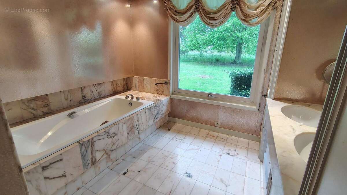 Photo 8 - Maison à SAINT-FLORIS