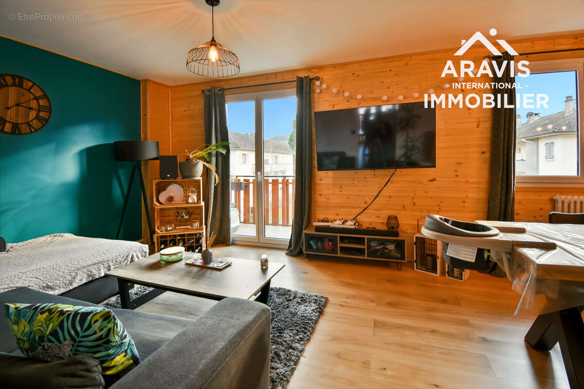 Appartement à SEYTHENEX