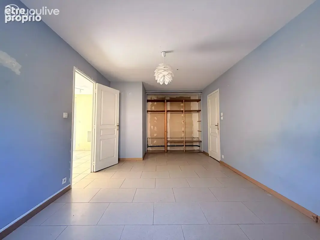 Maison à rafraîchir avec garage, grenier et fibre — Saint-Laurent-en-Caux — 147 000 € - photo 3