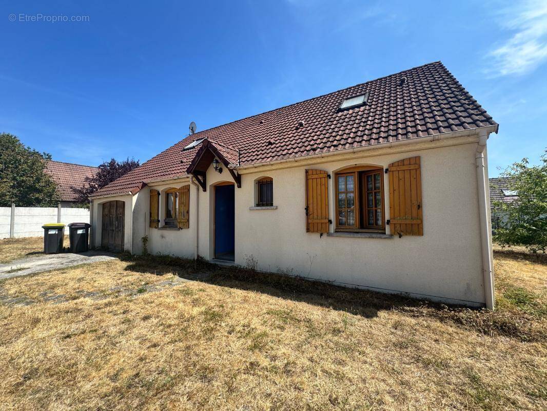 Maison à NOUAN-LE-FUZELIER