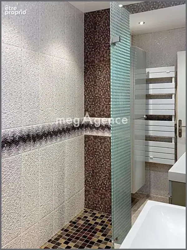 Villefranche-sur-saône – t4 meublé avec balcon, parking et cave - photo 11