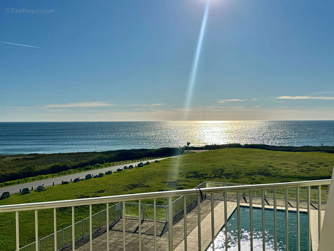 Appartement Guidel  2 pièce(s) 39 m²  VUE  SUR MER - photo 2